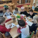 DEN 4. Hokusy, pokusy a čarodějnická stezka pro předškoláčky ze Včeliček na zahradě MŠ spojená s vysvědčením :-)