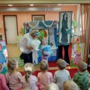 Divadelní představení Dva šněhuláci pro Broučky a Berušky