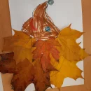 Včeličky tvoří z podzimního listí