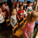 Loutkové divadlo - „Divadlo Dan Taraba - TŘI ZLATÉ VLASY“ Motýlci + Včeličky