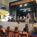 Výchovný koncert v Armádním domě pro Motýlky a Včeličky