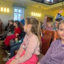 Výchovný koncert v Armádním domě pro Motýlky a Včeličky