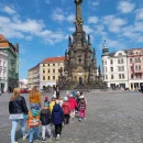 Včeličky na prohlídce Olomouce s kočičkou Olou