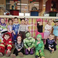 Karnevalový týden u Broučků