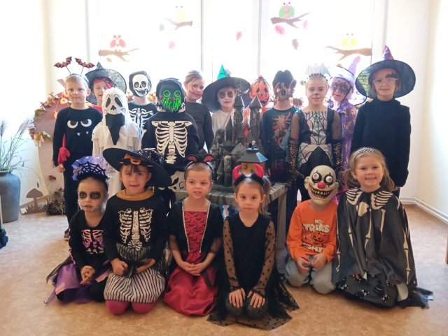 PODZIM A HALLOWEEN U VČELIČEK