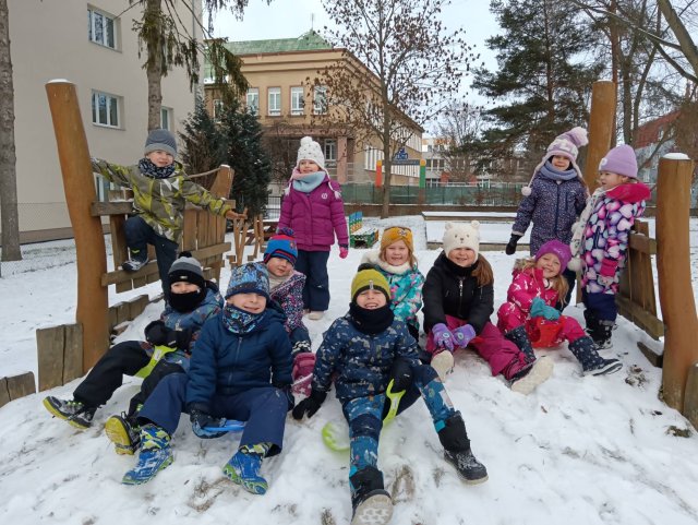 PO VÁNOCÍCH, HURÁ DO ŠKOLKY - VČELIČKY