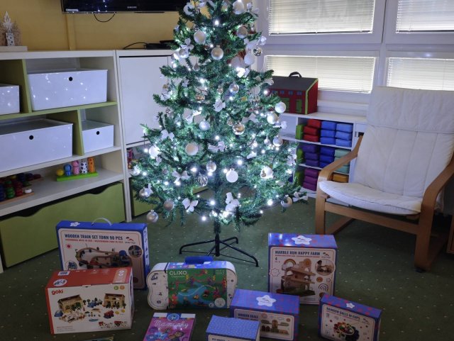 Vánoční nadílka u Broučků