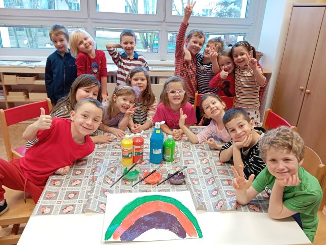 Barevný týden Včeličky