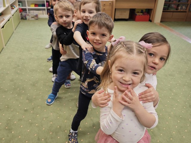 Oslava narozenin u Broučků